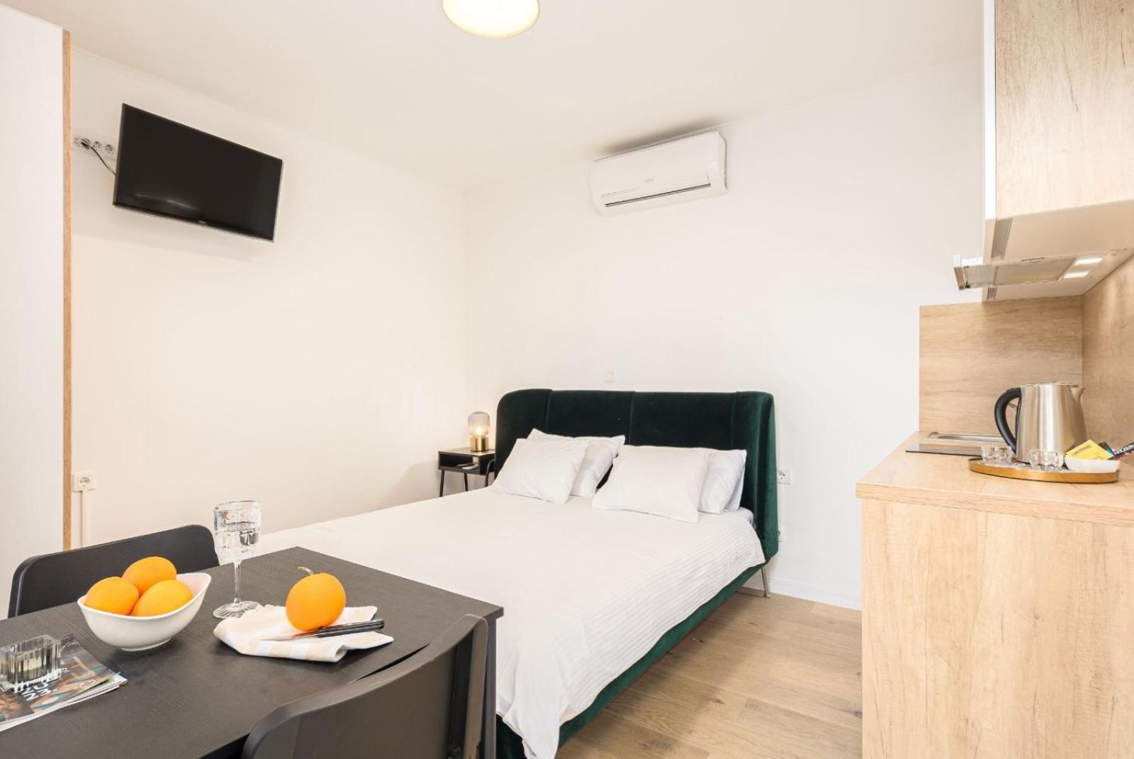 Apartments & Rooms Buble Trogir Exterior photo