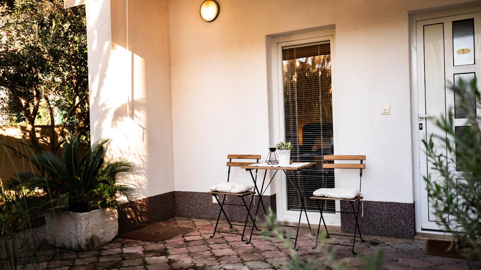 Apartments & Rooms Buble Trogir Exterior photo